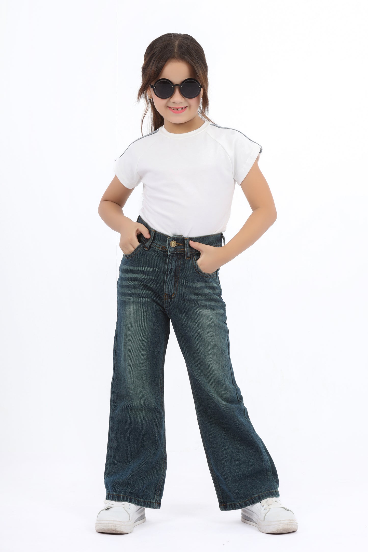 Girls' straight jeans