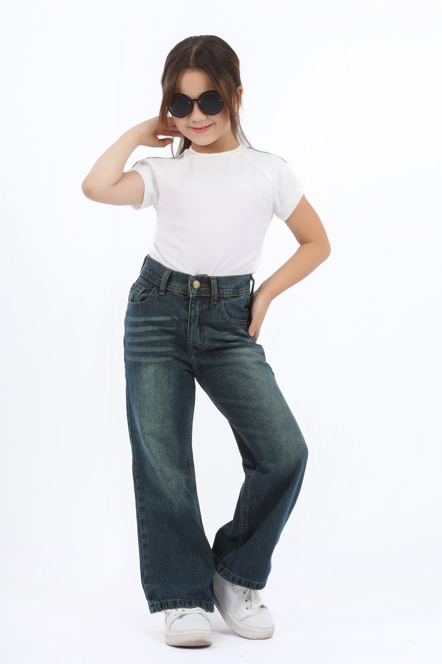 Girls' straight jeans