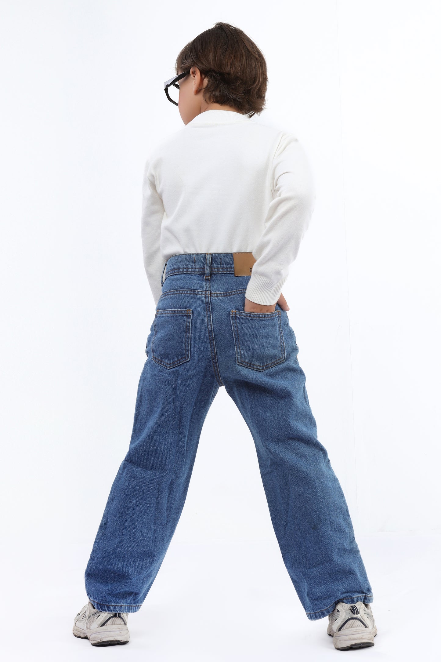"Boys' regular fit