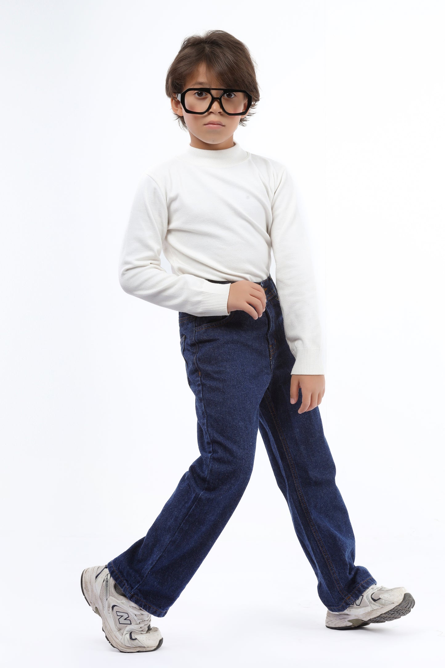 "Boys' regular fit
