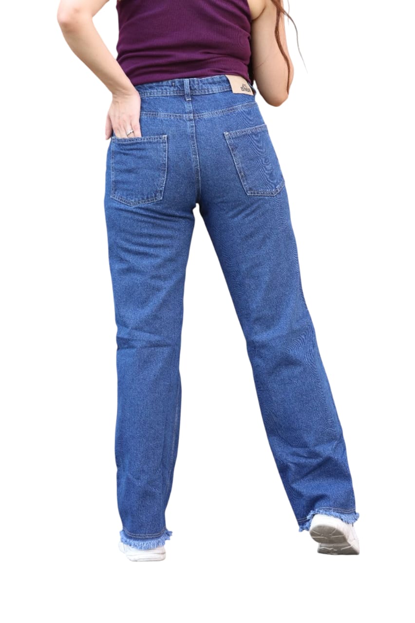 Women's Straight-Leg Jeans