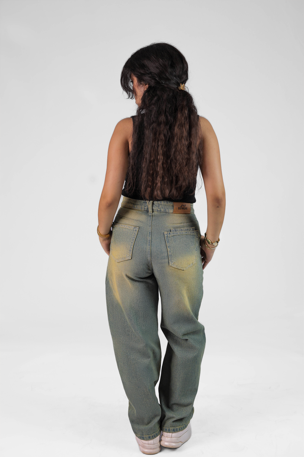 Women's Balloon Fit Jeans