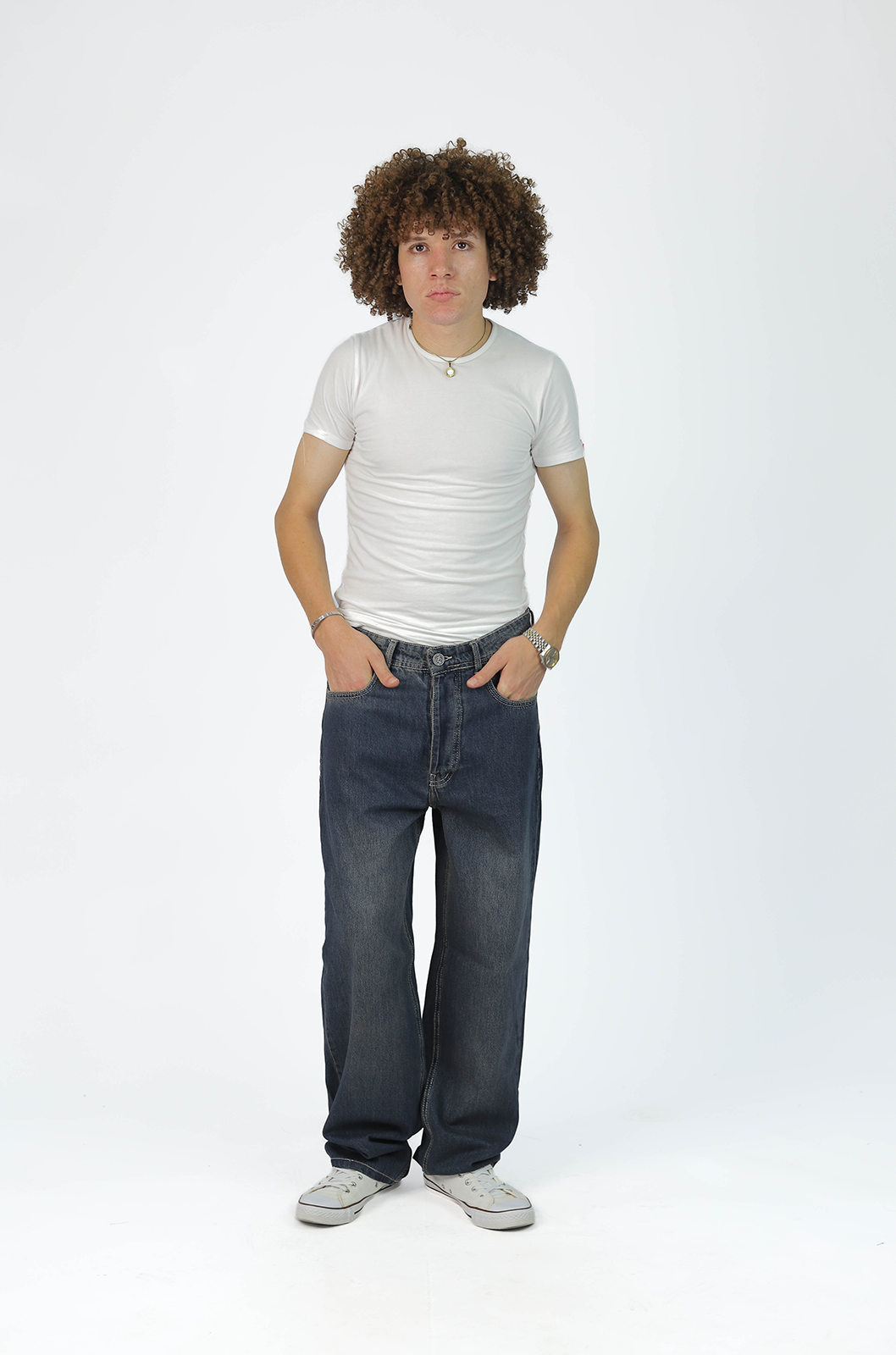 Men’s Wide-Leg Jeans