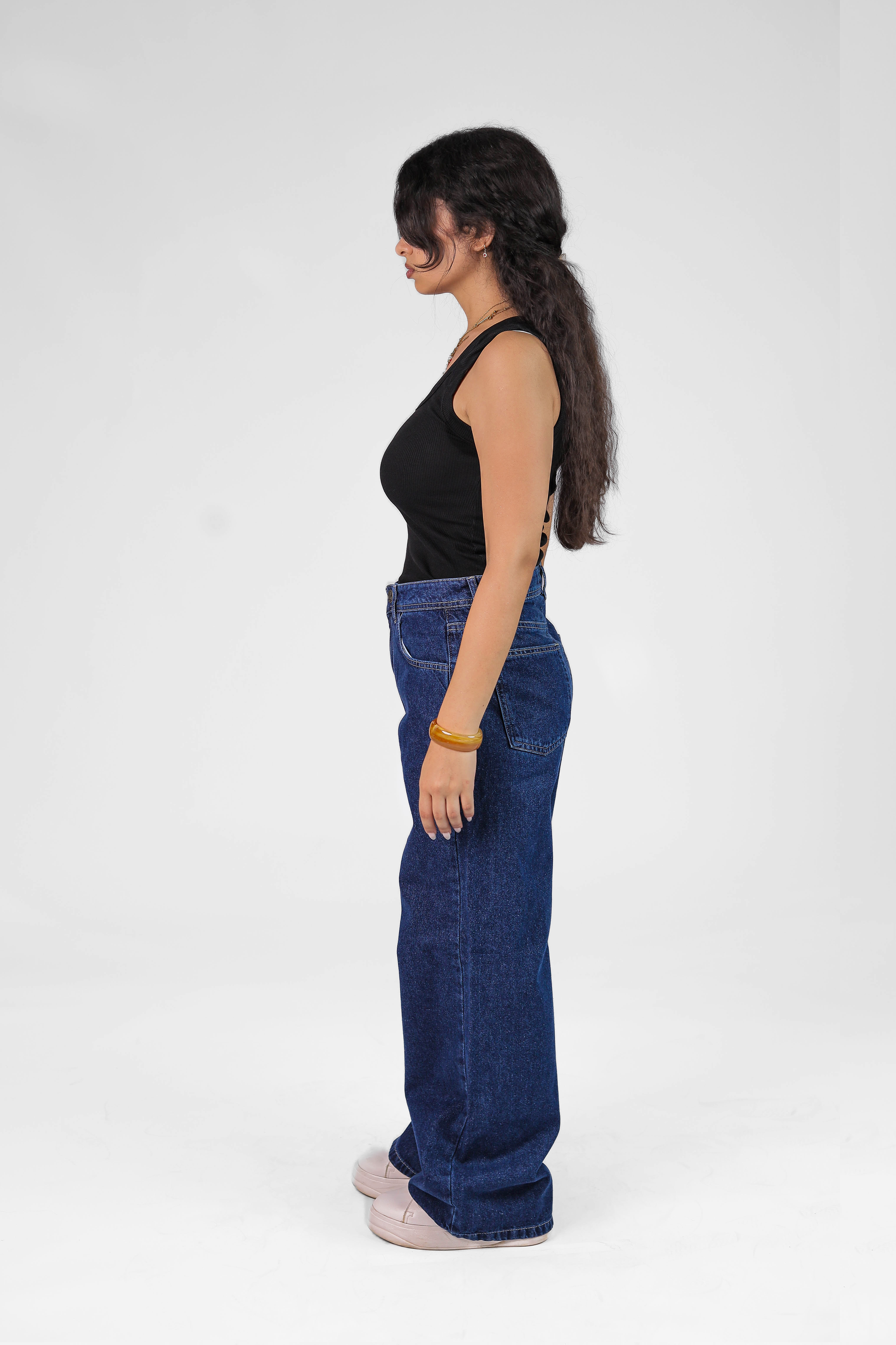 Women’s Wide-Leg Jeans