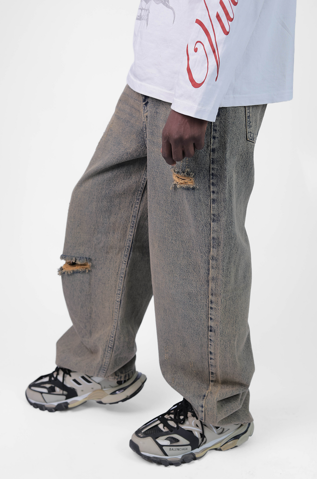 Men’s Wide-Leg Jeans