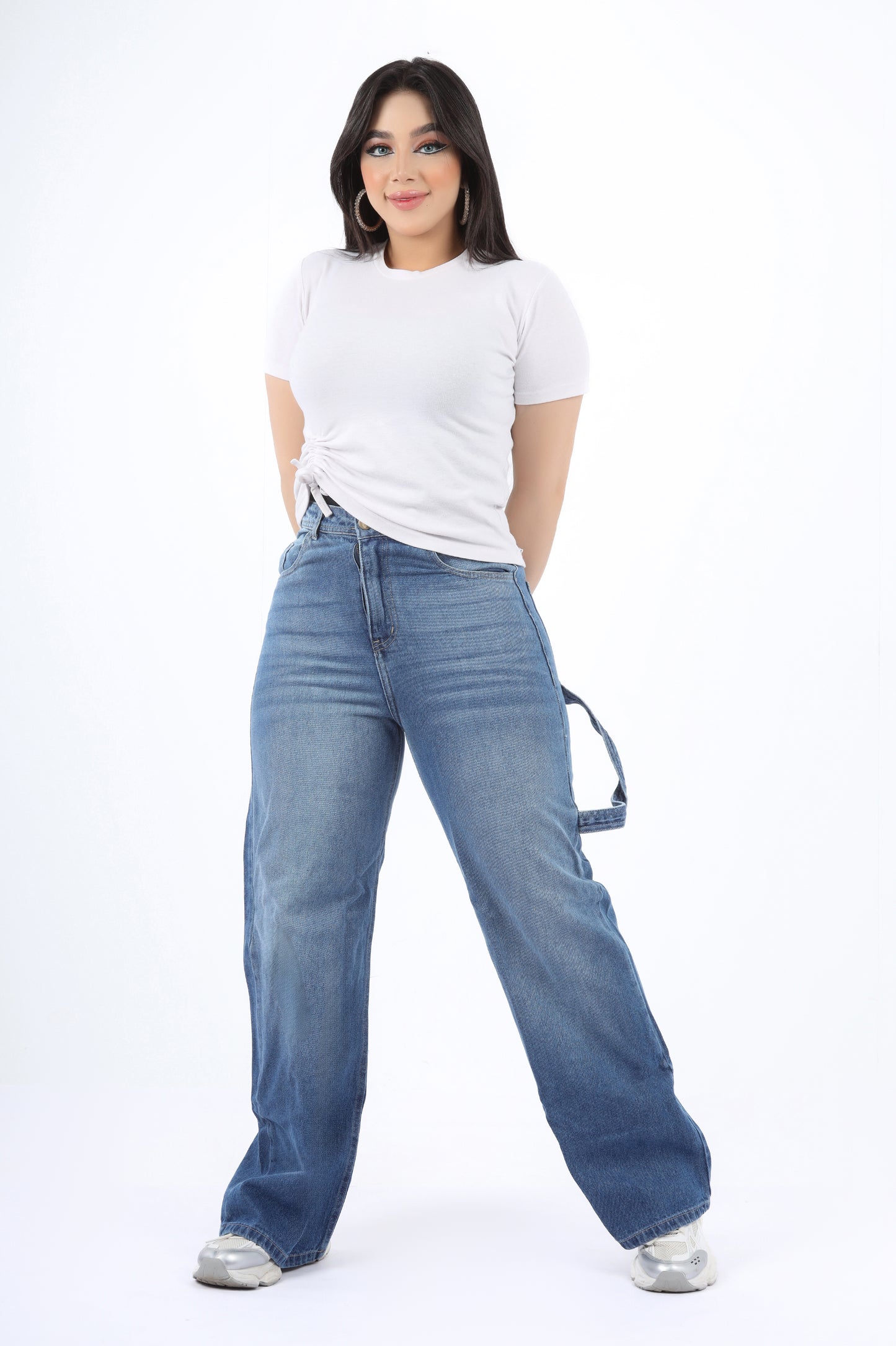 Women’s Wide-Leg Jeans