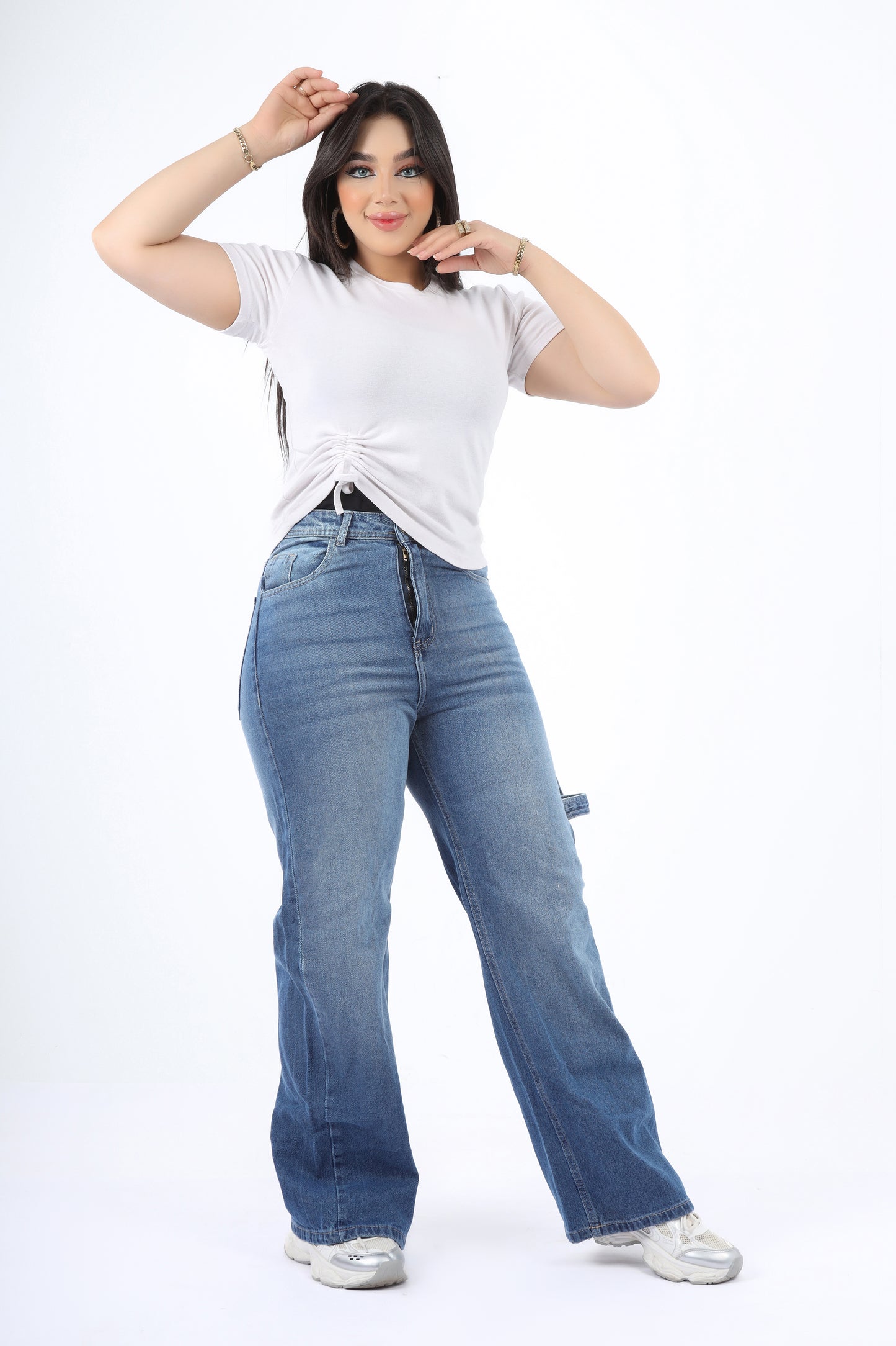 Women’s Wide-Leg Jeans