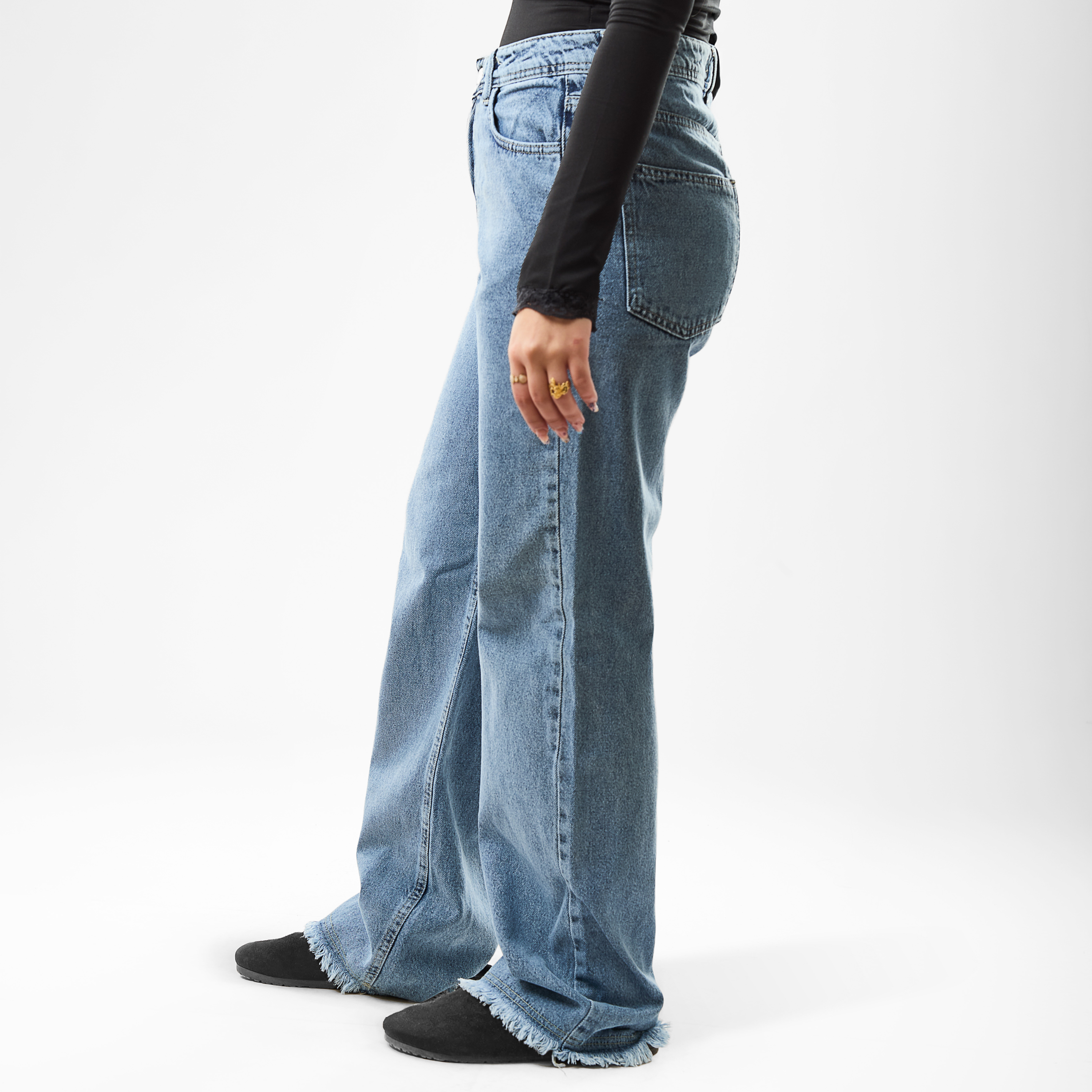 Women's Straight-Leg Jeans