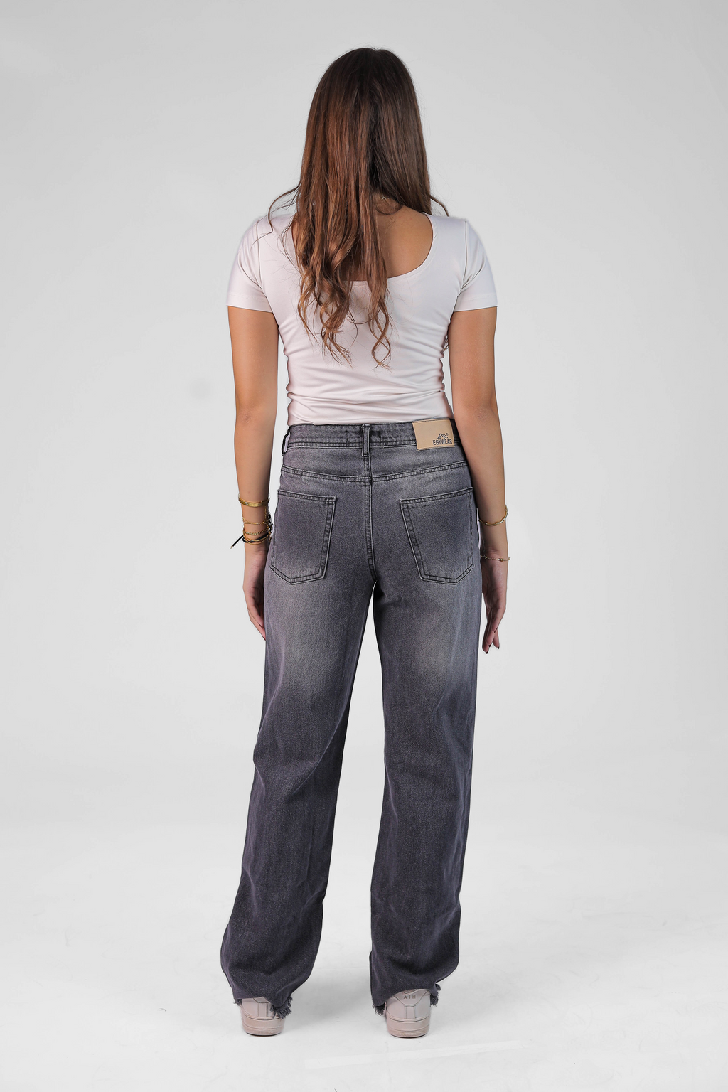 Women's Straight-Leg Jeans