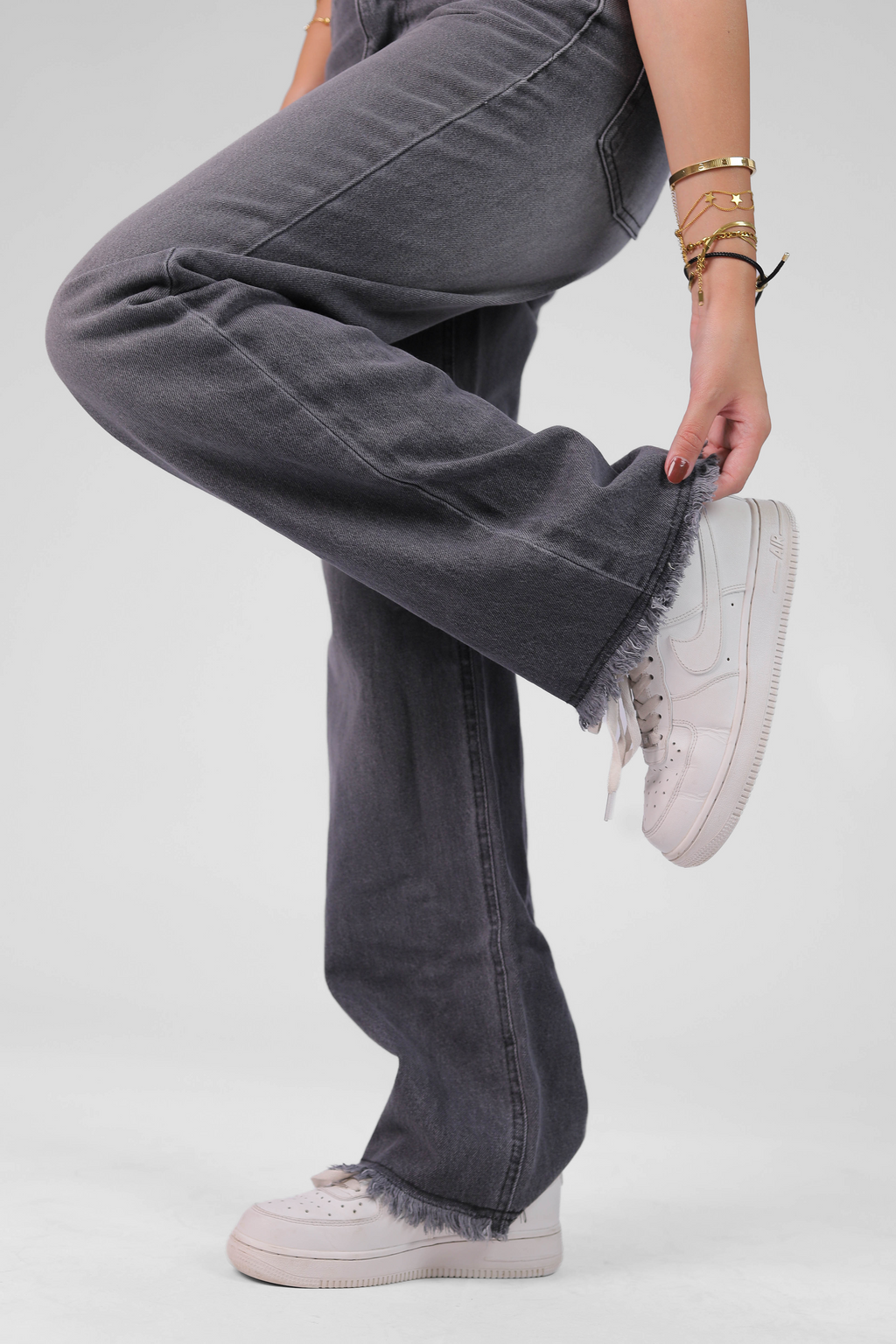 Women's Straight-Leg Jeans