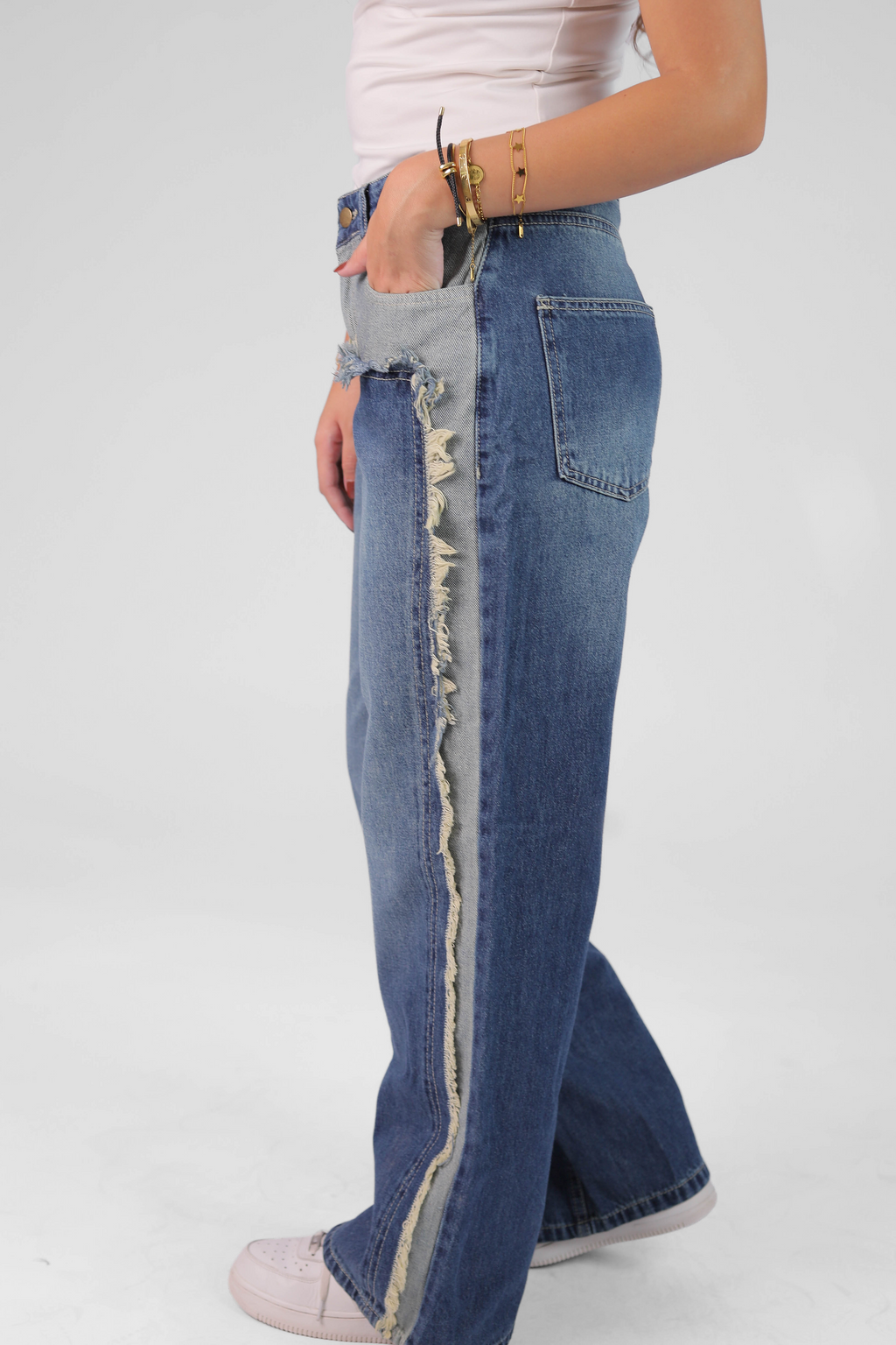 Women's Wide-Leg Jeans