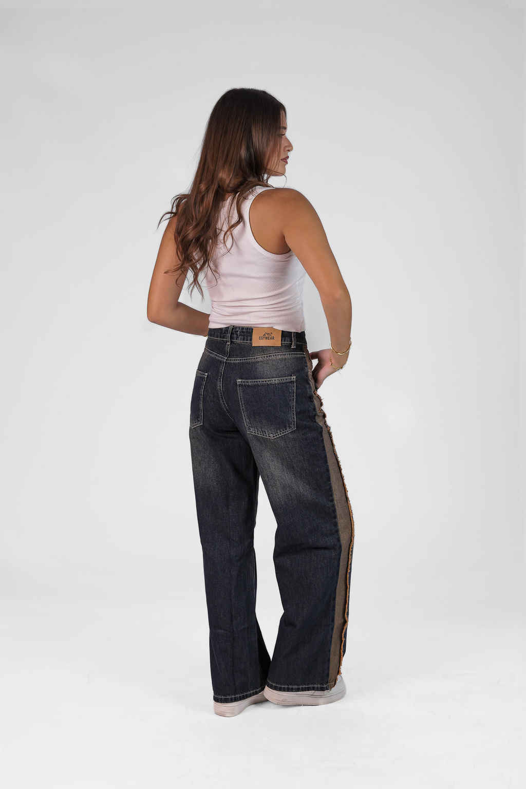 Women's Wide-Leg Jeans