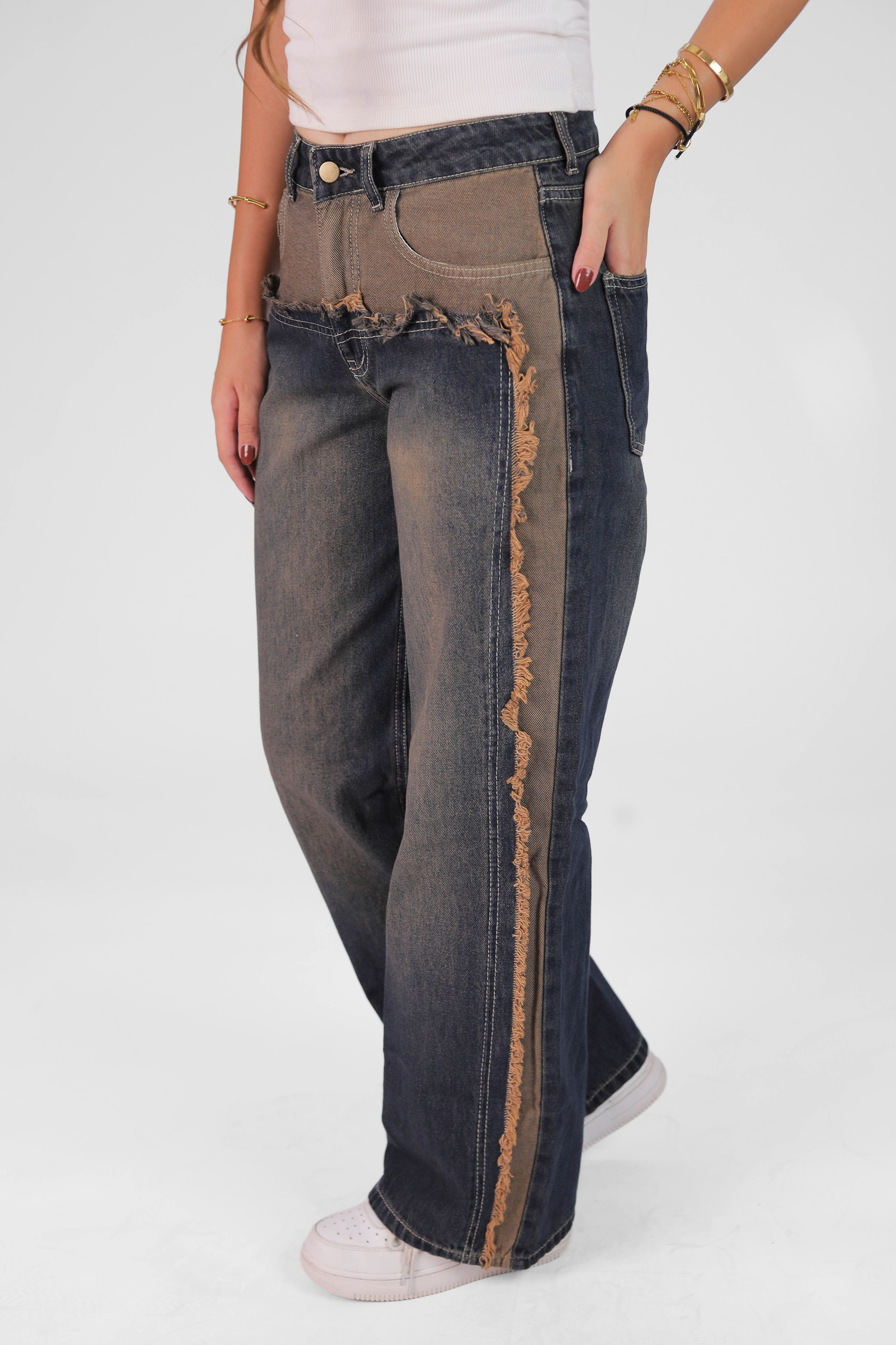 Women's Wide-Leg Jeans