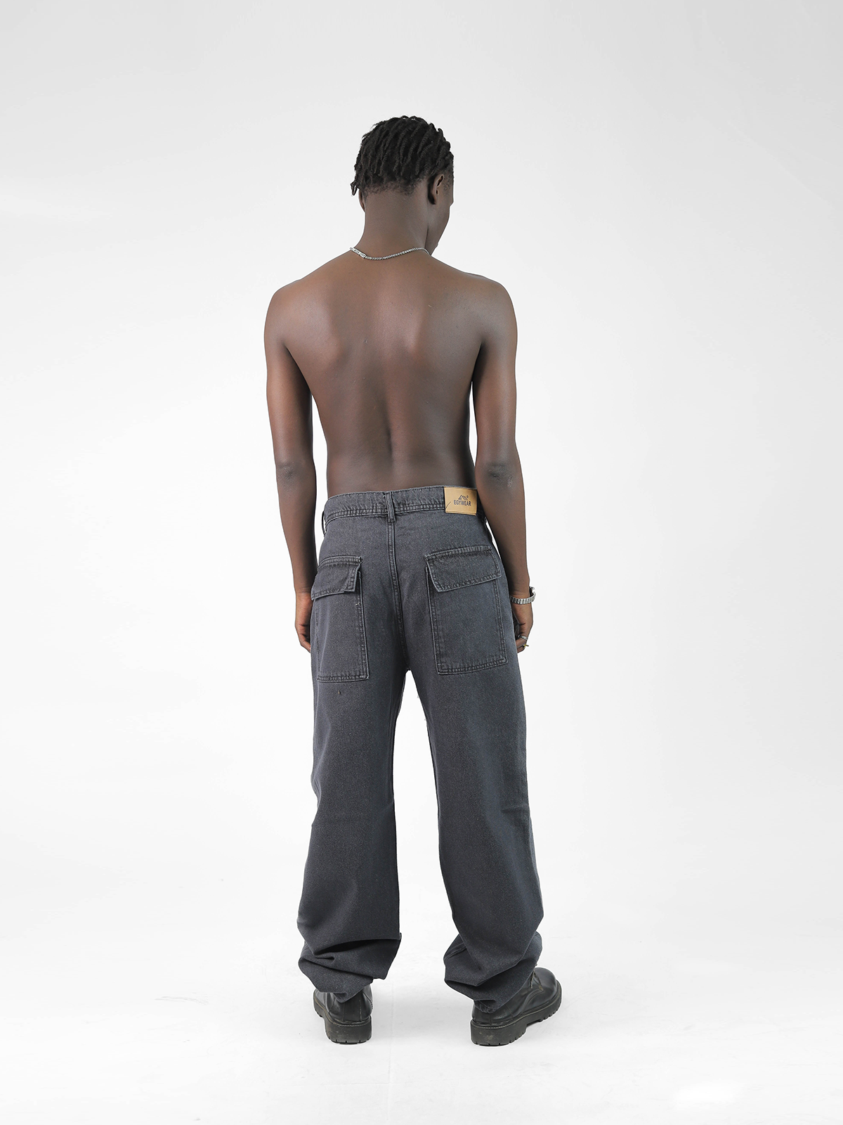 Men's Wide-Leg Jeans