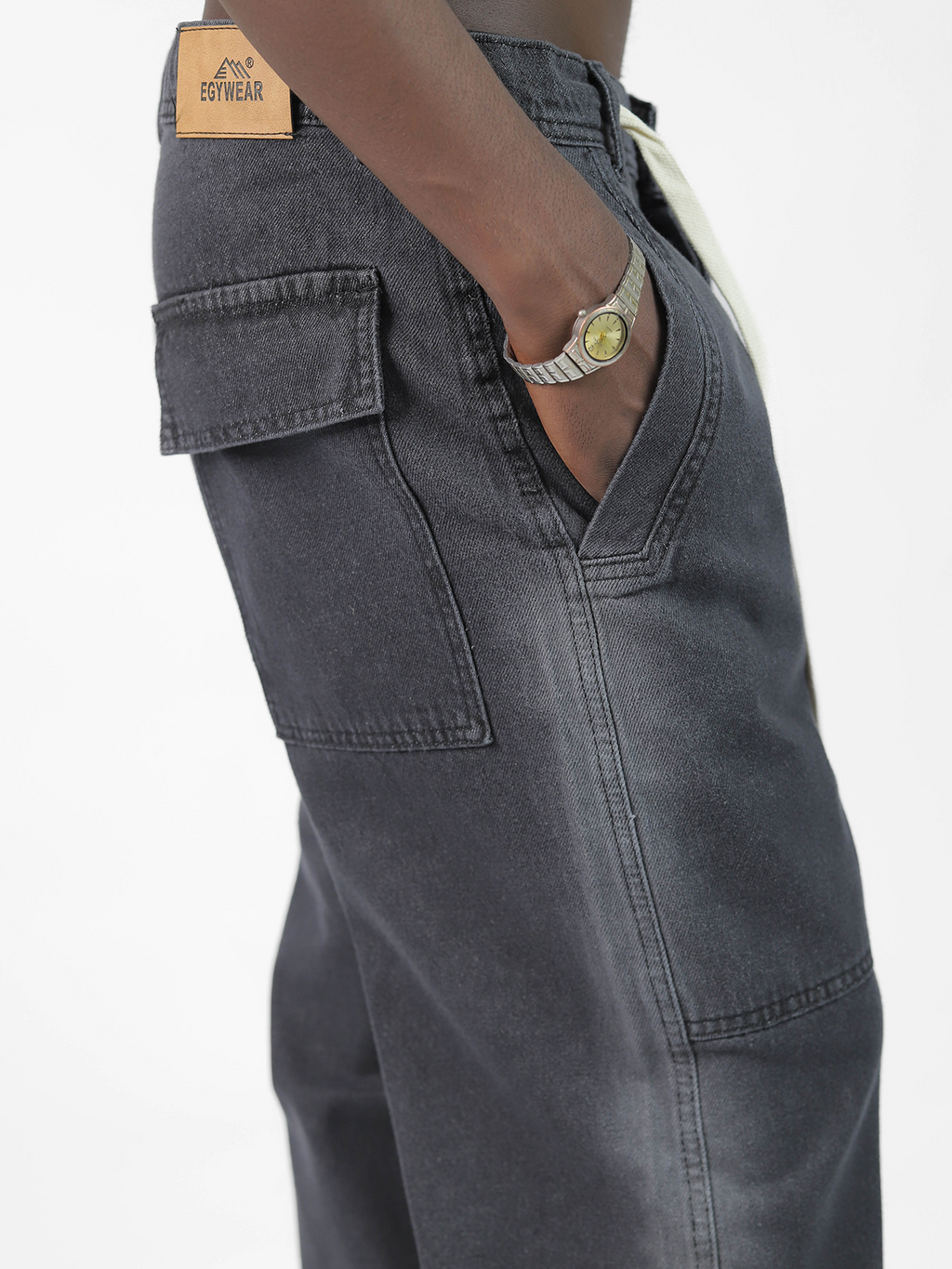 Men's Wide-Leg Jeans