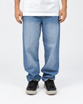 Men’s Wide-Leg Jeans