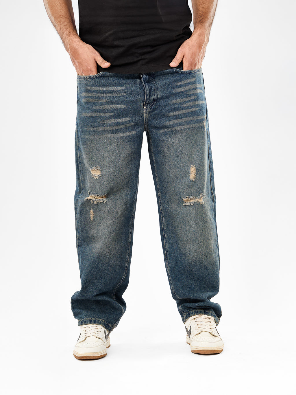 Men’s Wide-Leg Jeans