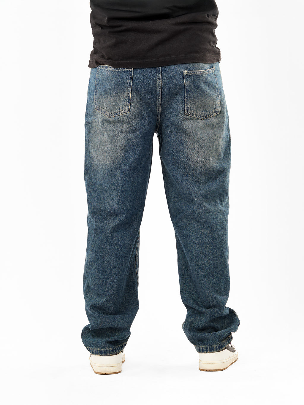 Men’s Wide-Leg Jeans