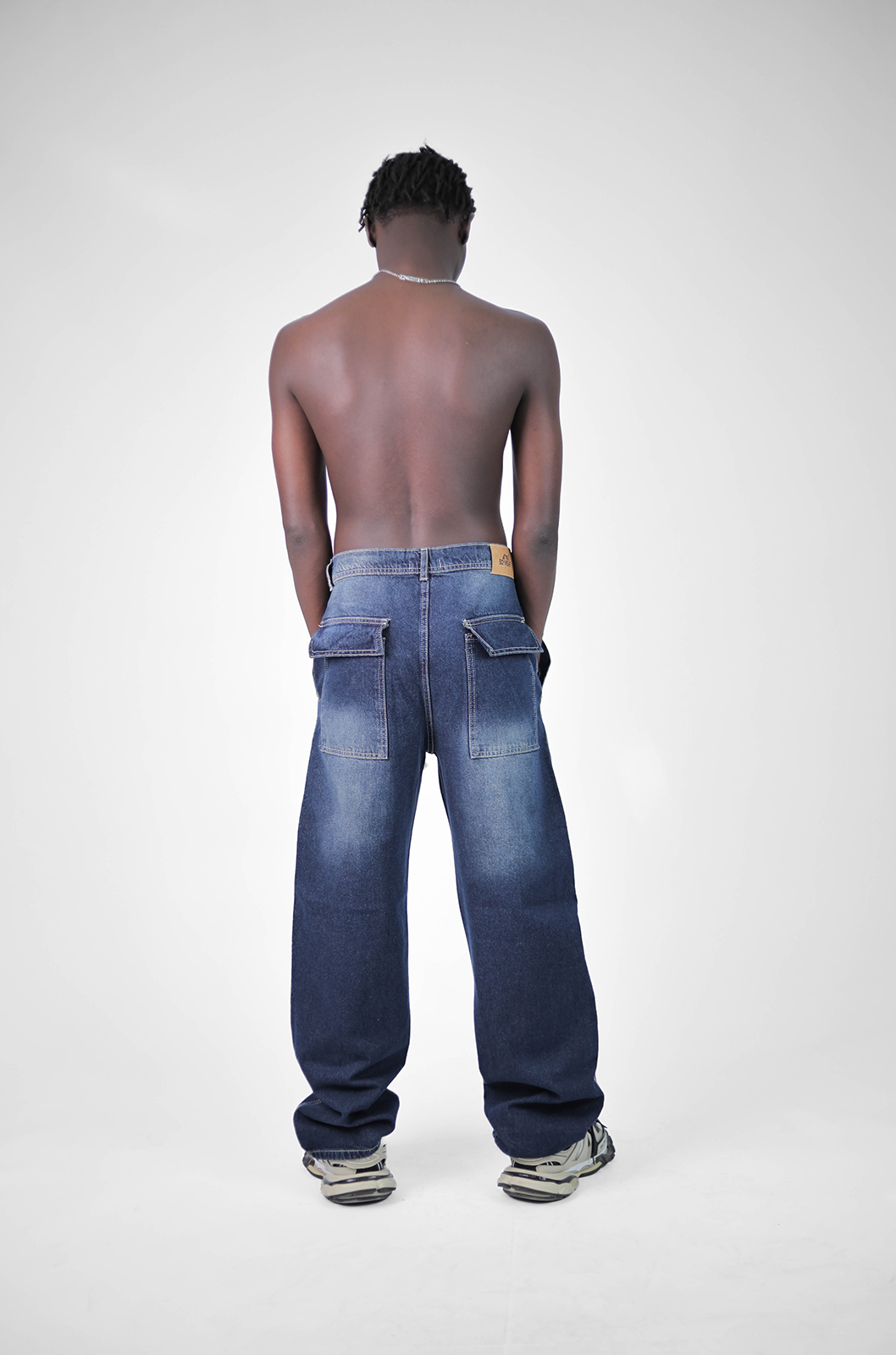 Men's Wide-Leg Jeans