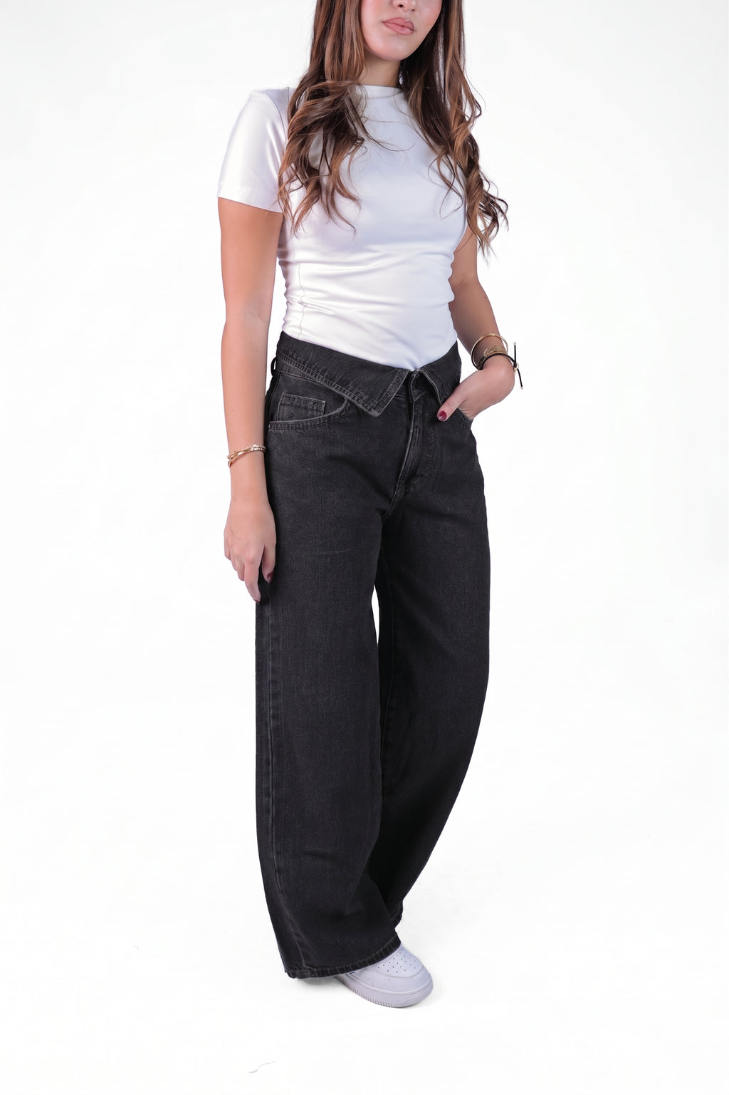 Women's Wide-Leg Jeans