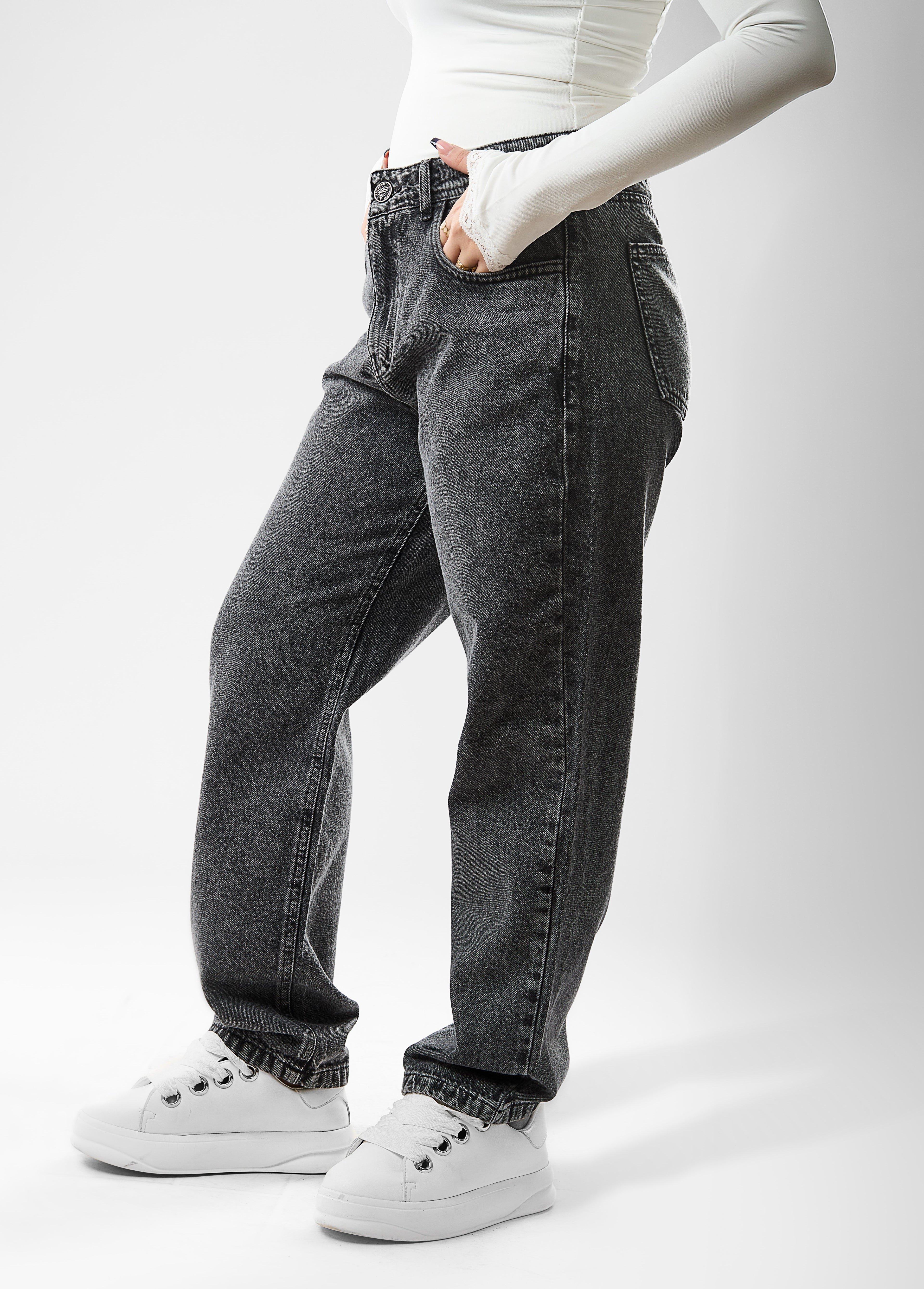 Women’s Boyfriend Jeans