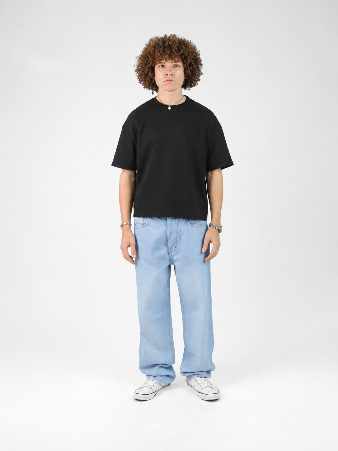 Men’s Wide-Leg Jeans