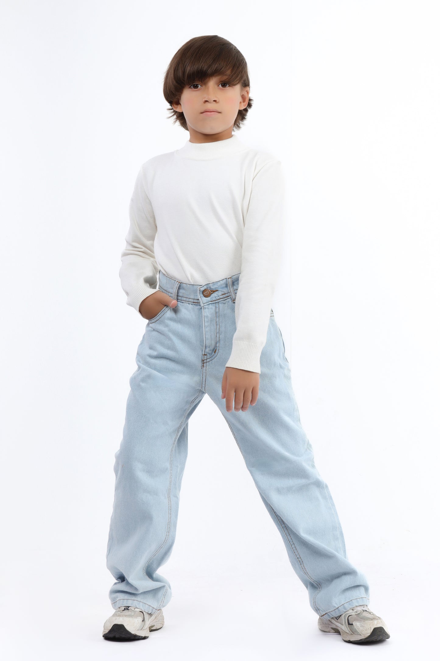 "Boys' regular fit
