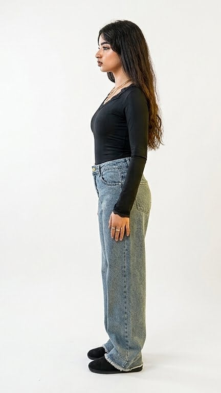 Women's Straight-Leg Jeans