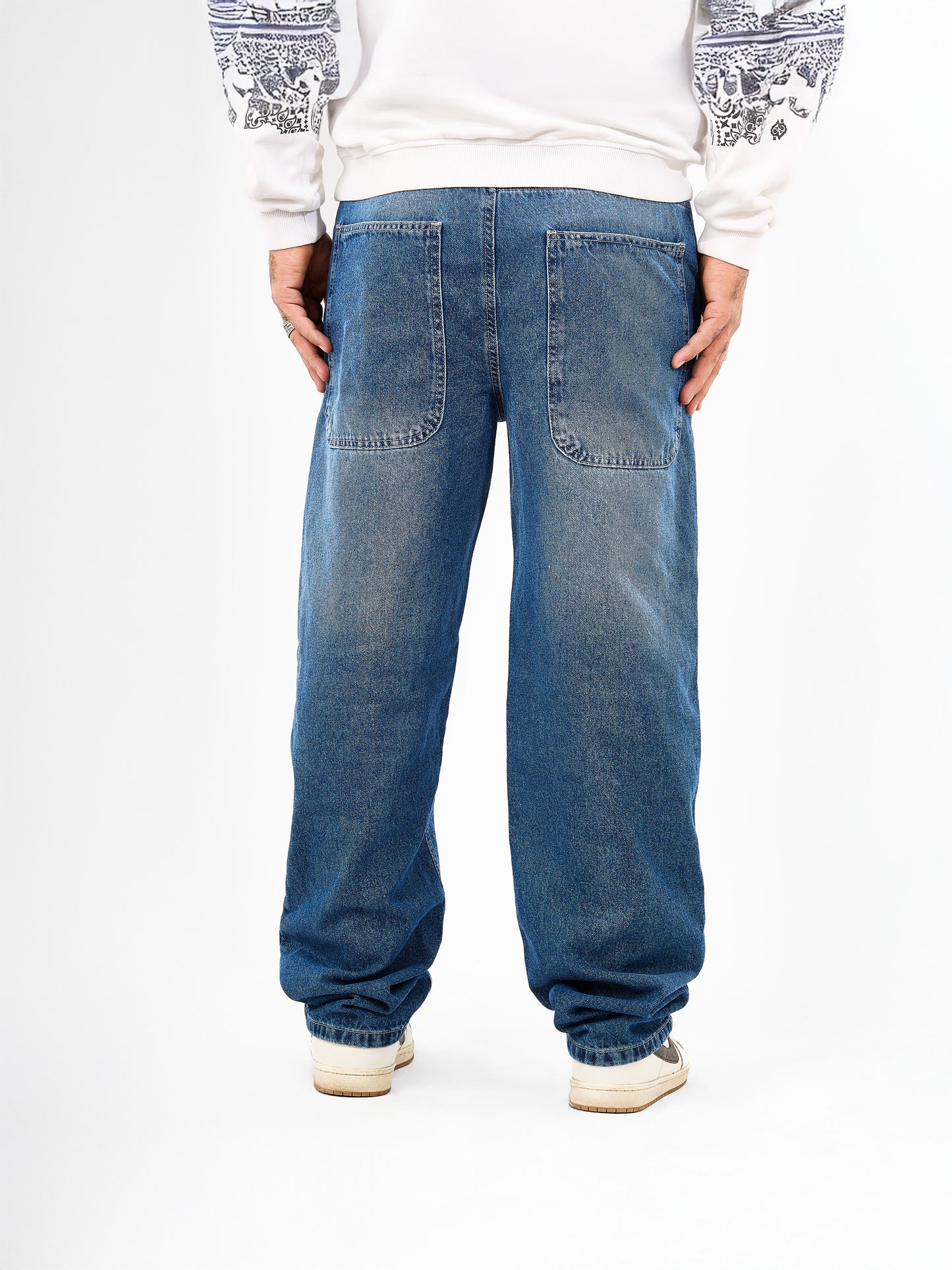 Men’s Wide-Leg Cargo Jeans