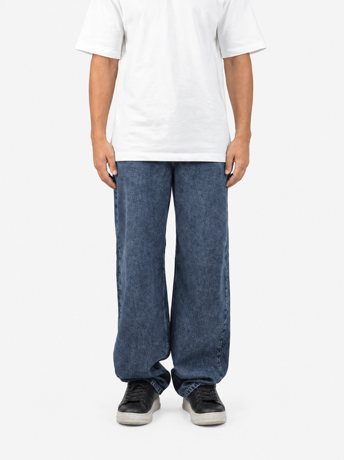 Men’s Wide-Leg Jeans