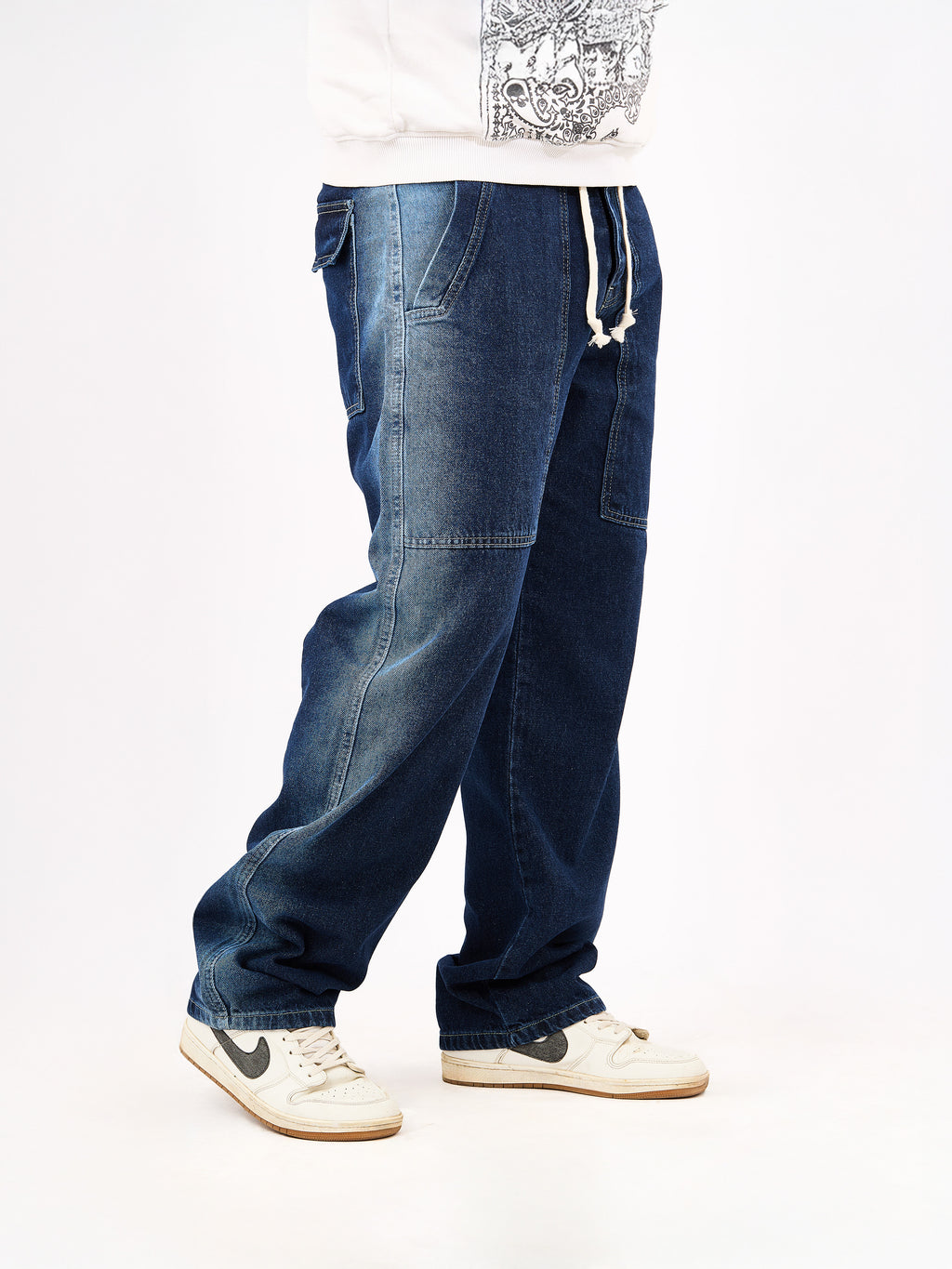 Men’s Wide-Leg Jeans