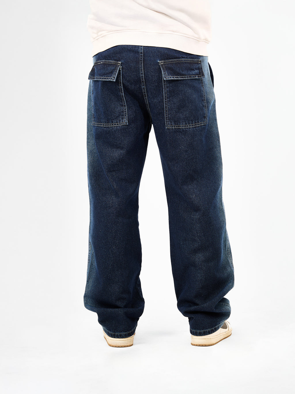 Men’s Wide-Leg Jeans