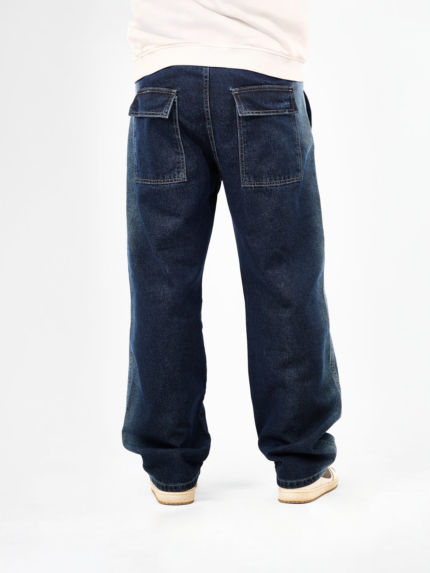 Men’s Wide-Leg Jeans