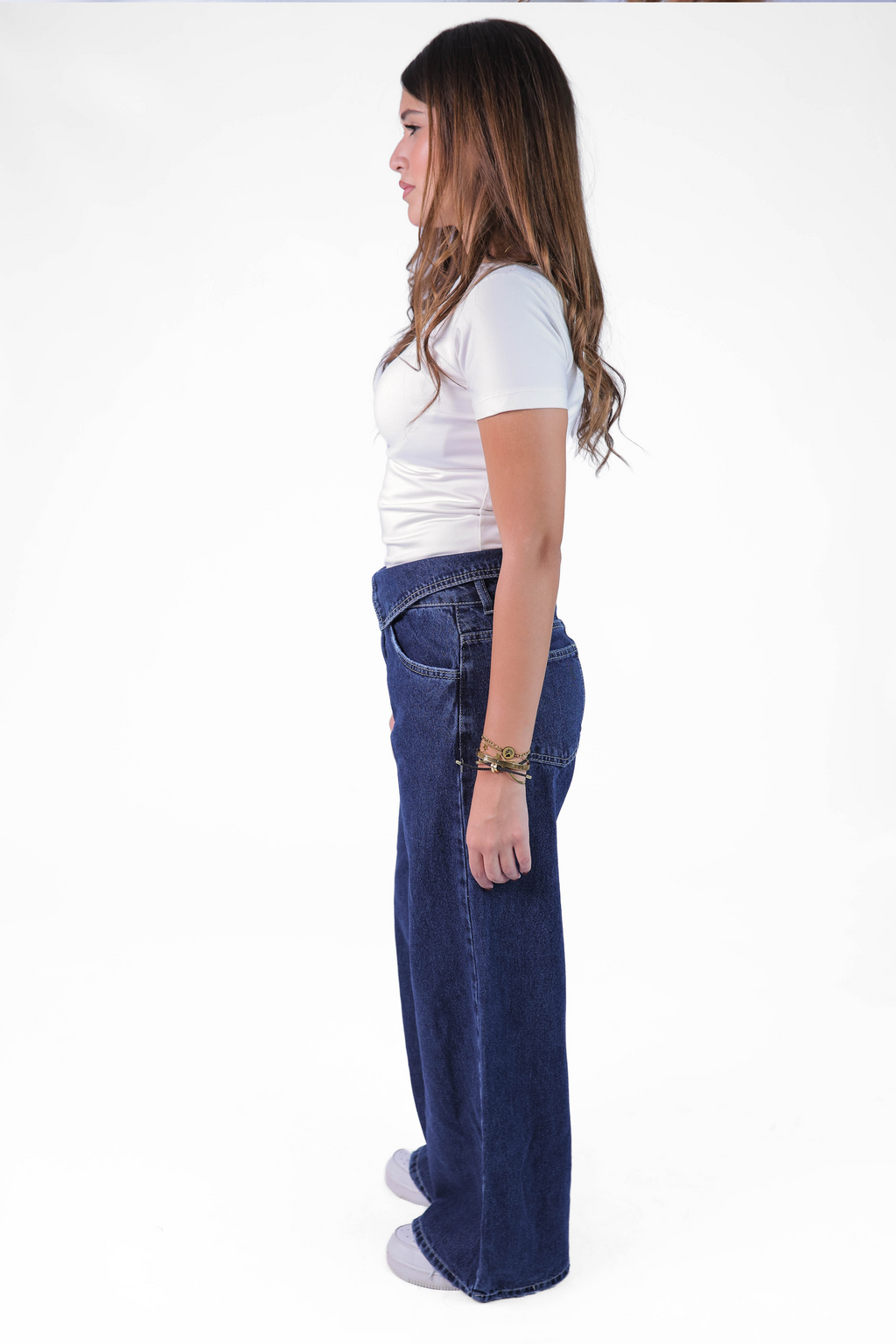 Women's Wide-Leg Jeans