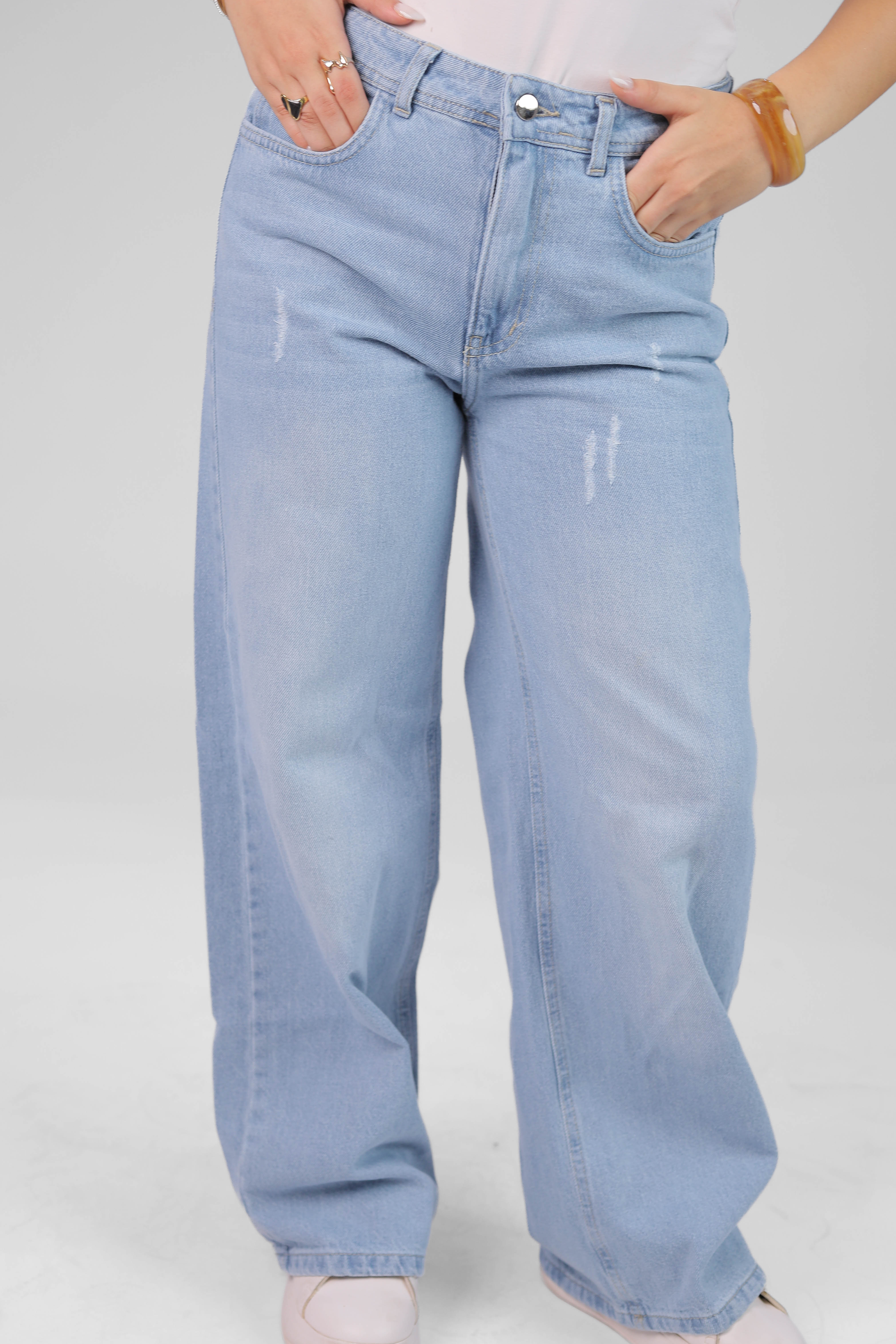 Women's Wide-Leg Jeans