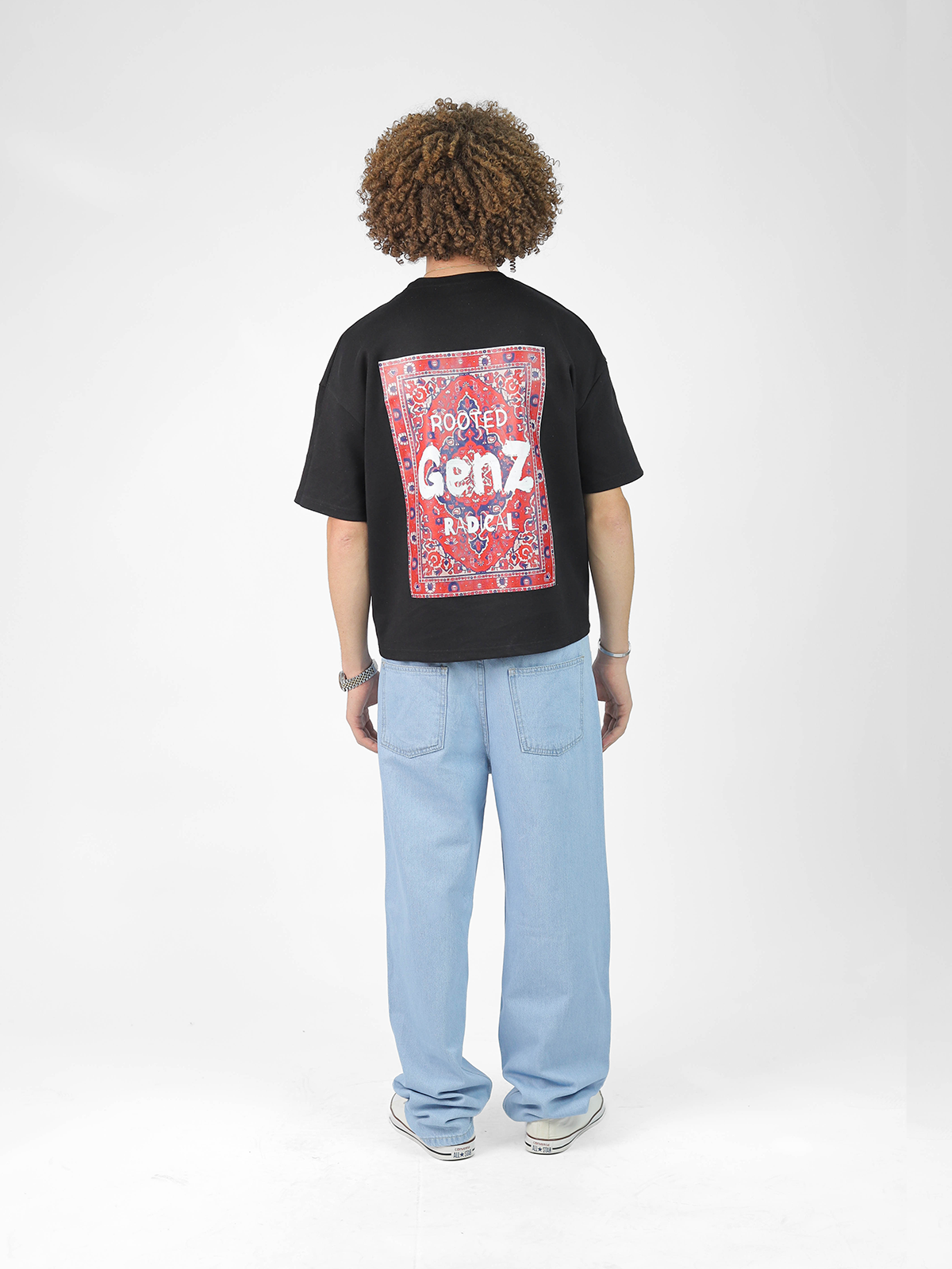 Men’s Wide-Leg Jeans
