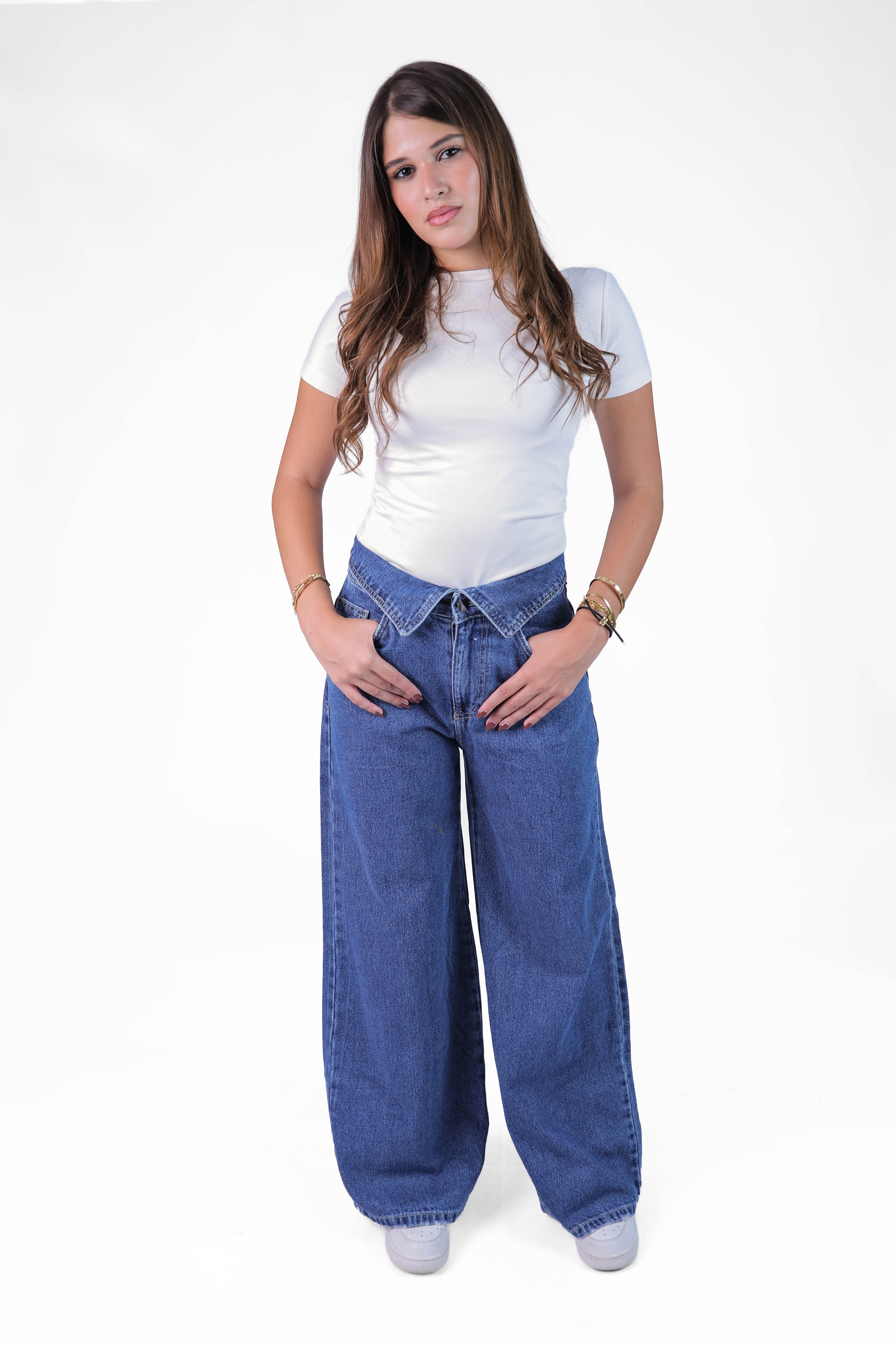 Women's Wide-Leg Jeans