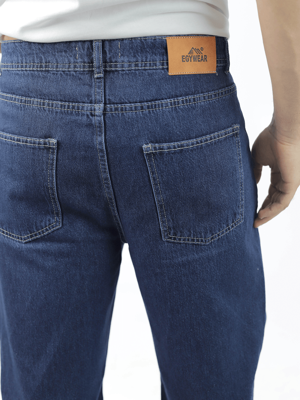 Men’s Wide-Leg Jeans
