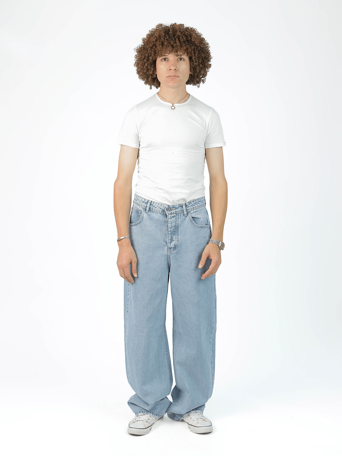 Men’s Wide-Leg Jeans