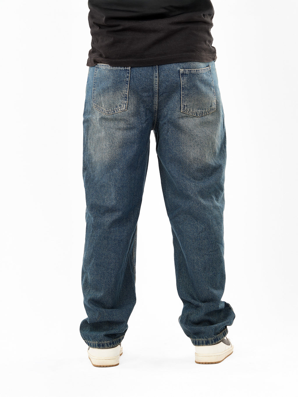 Men’s Wide-Leg Jeans