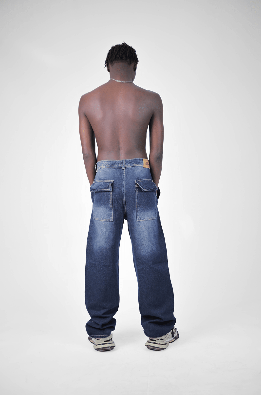 Men's Wide-Leg Jeans